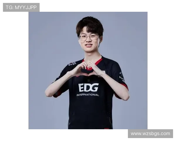 JDG战队以82分稳居世界冠军杯积分榜首位竞争激烈引人关注