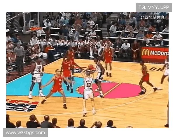 南京篮球队战术解析与对手战术对比的深度剖析与启示