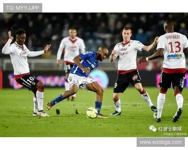 阿克宁顿与伊普斯激战正酣谁能在这场对决中笑到最后