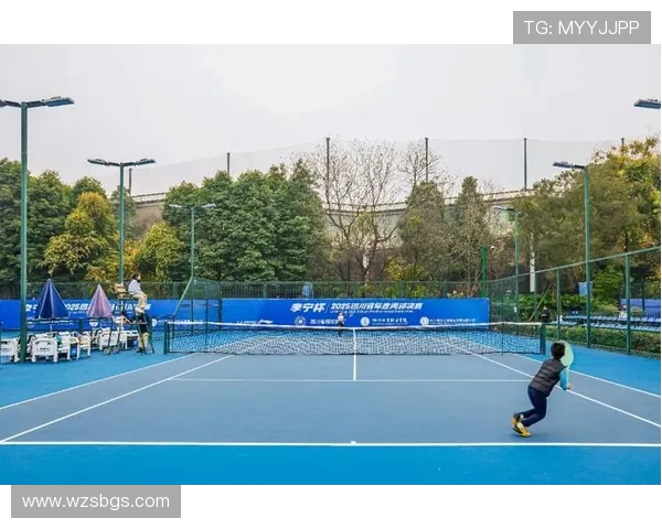 成都网球队的力量与激情：聚焦网球运动的崛起与发展